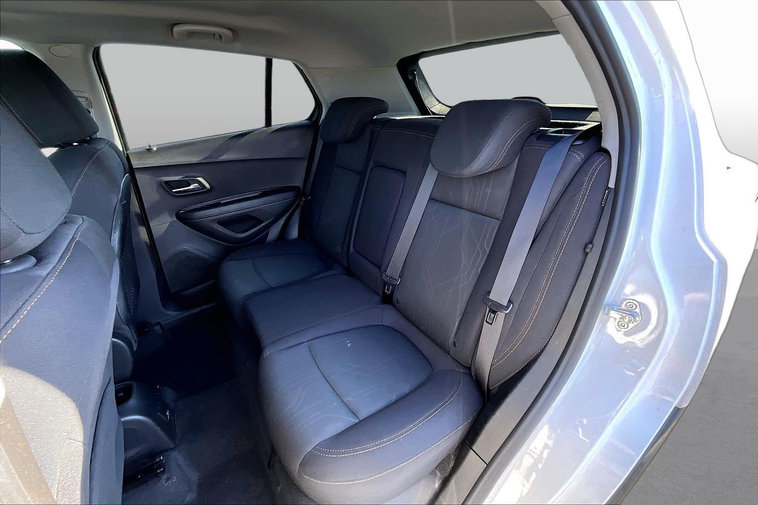 Used 2017 Chevrolet Trax LT AWD/4WD image 26