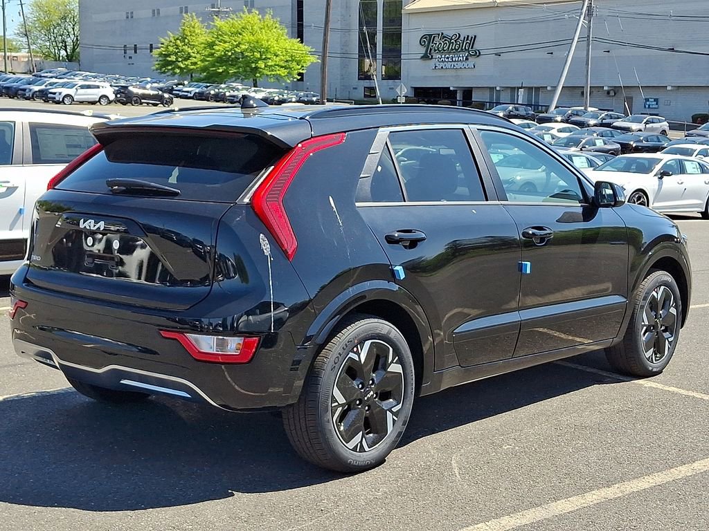 New 2026 Kia Niro Wind FWD image 4