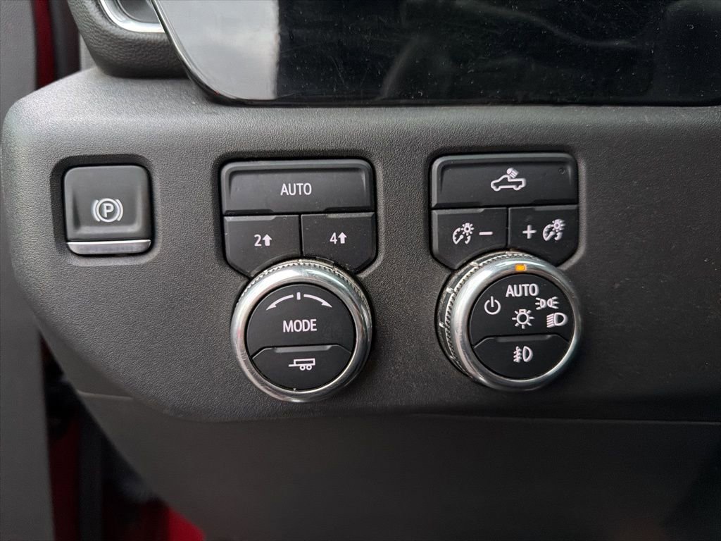 Used 2024 GMC Sierra 1500 Elevation image 18