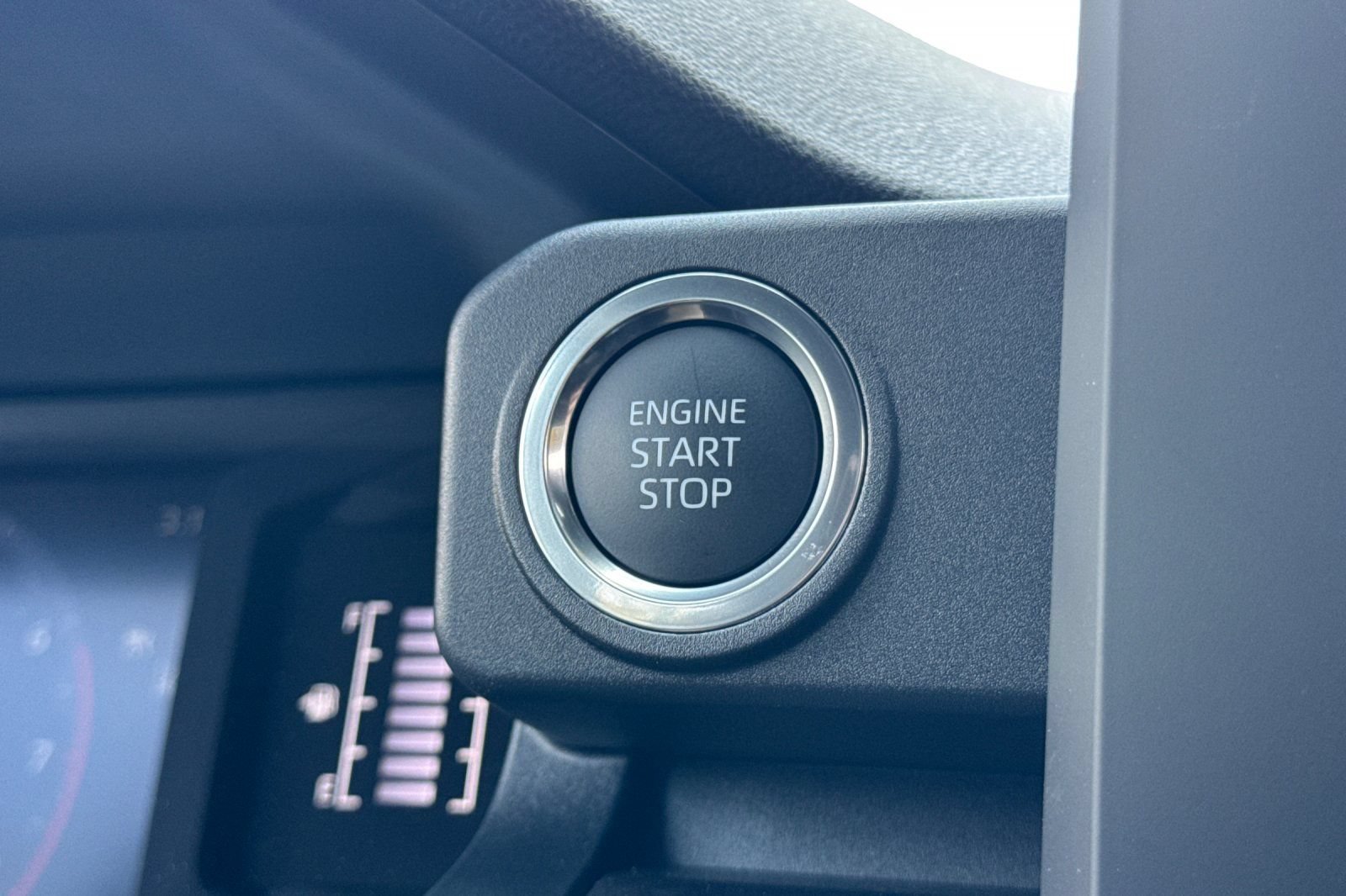 New 2026 Toyota 4Runner SR5 AWD/4WD image 23