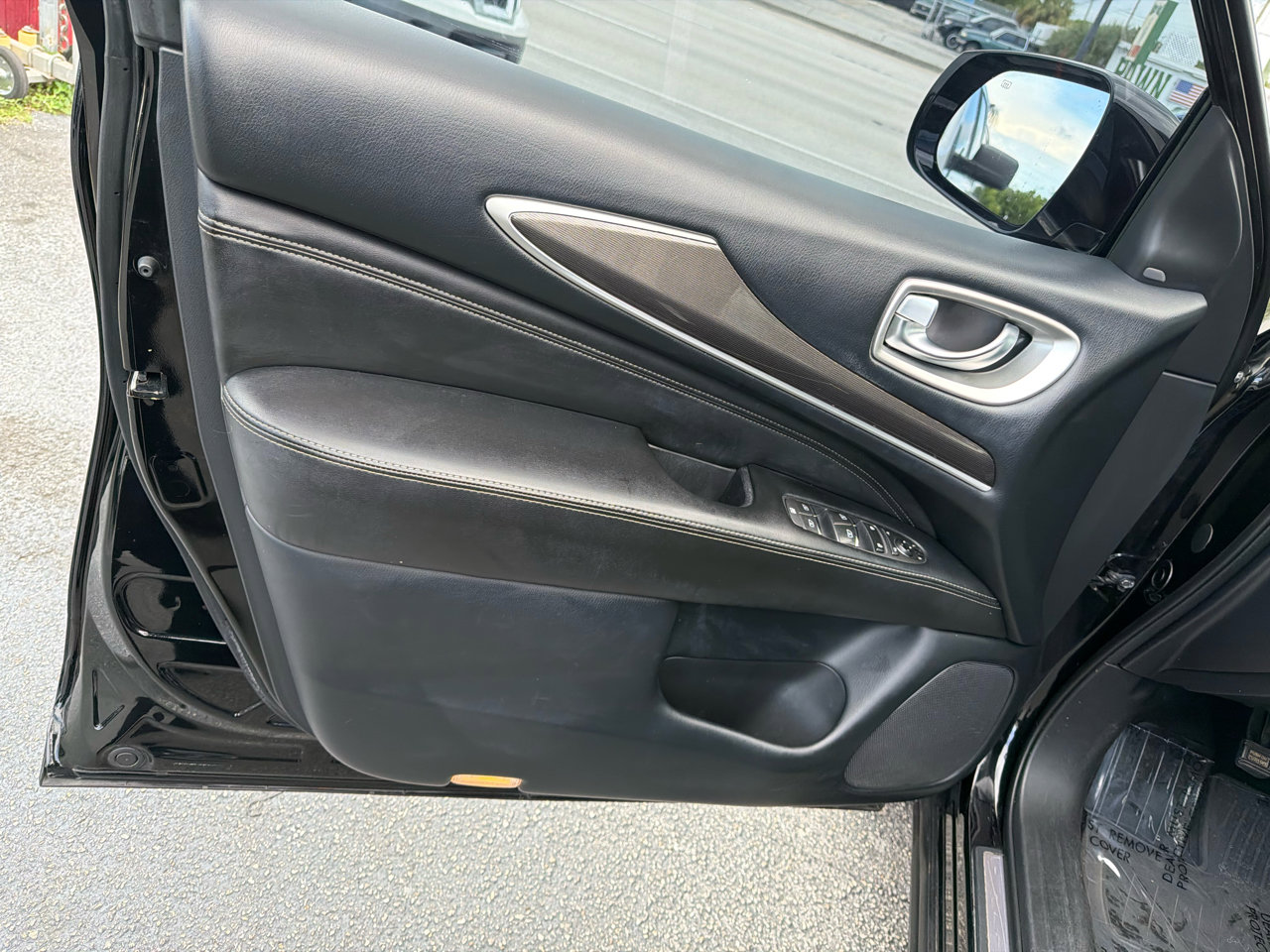 Used 2019 INFINITI QX60 Pure image 5