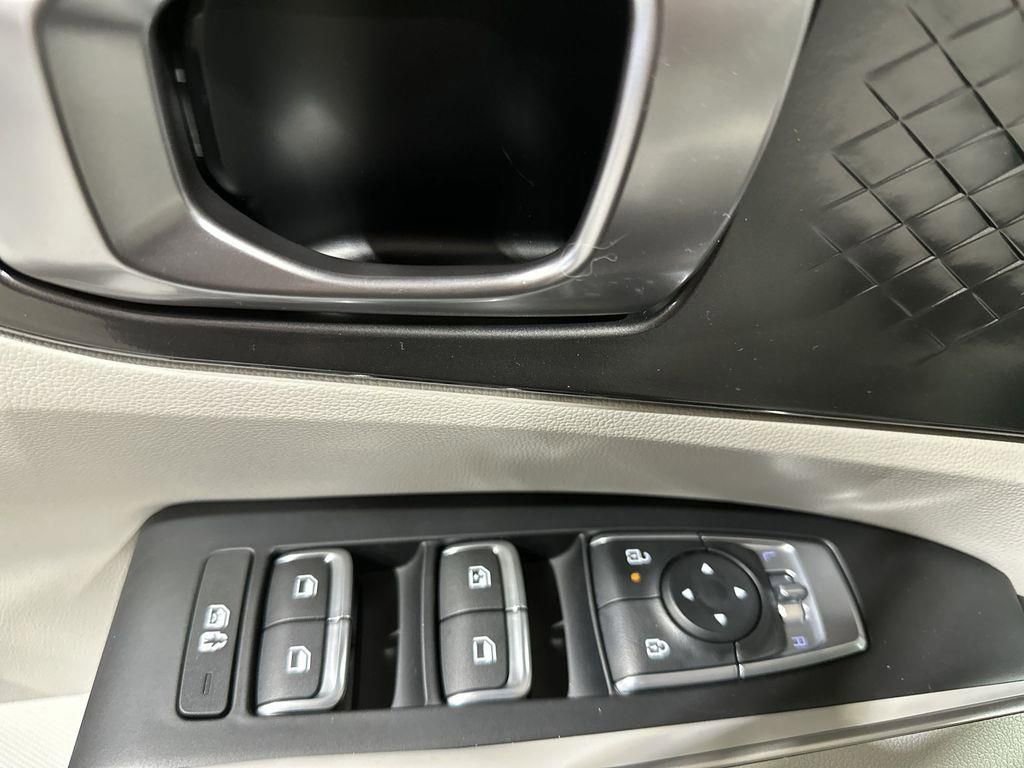 New 2026 Kia Sorento S image 10