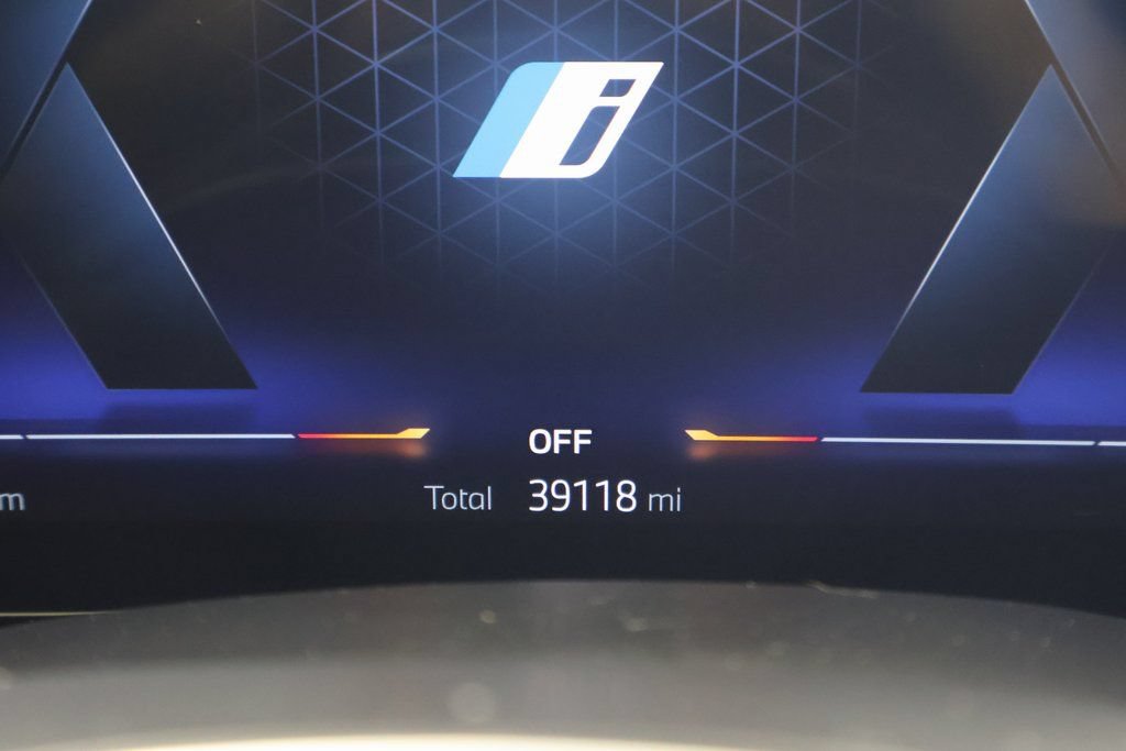 Used 2023 BMW i4 M50 AWD/4WD image 17