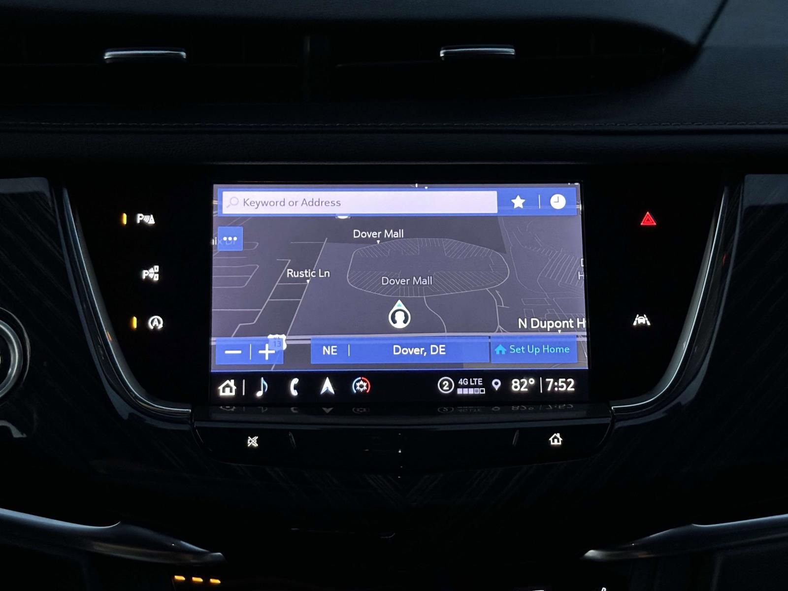 Used 2023 Cadillac XT6 Premium Luxury w/ Technology Package image 19