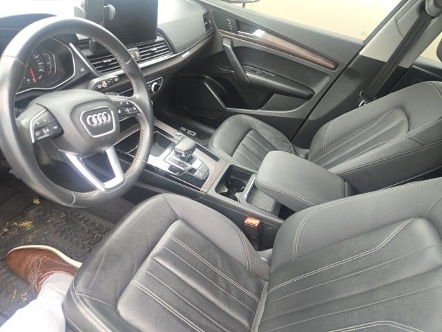 Used 2021 Audi Q5 2.0T Premium w/ Convenience Package image 5