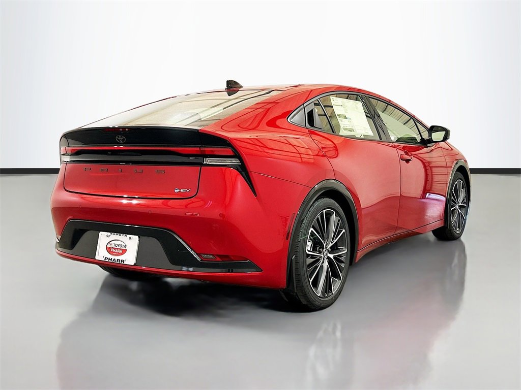 New 2026 Toyota Prius XLE image 4