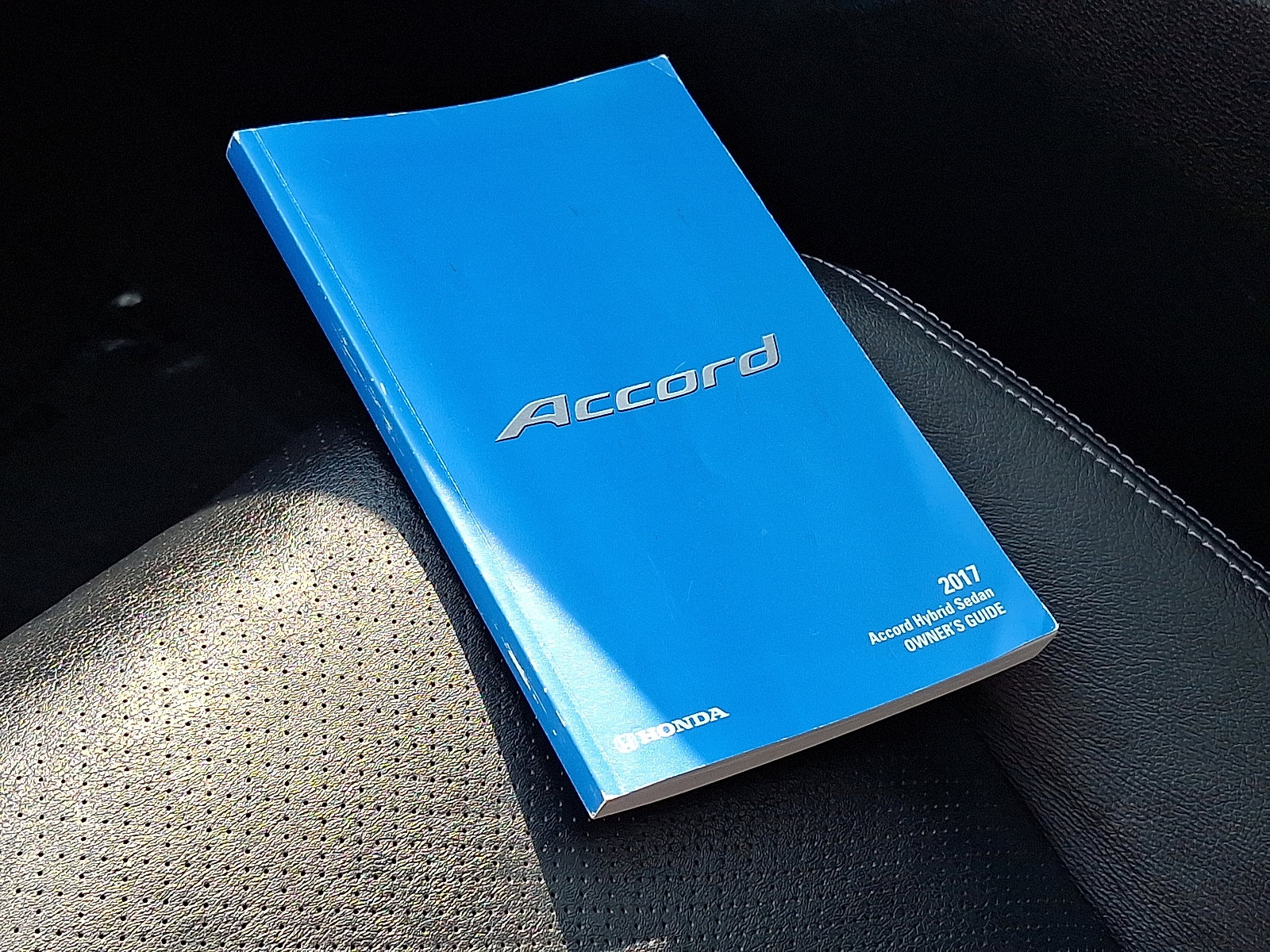 Used 2017 Honda Accord Touring image 25