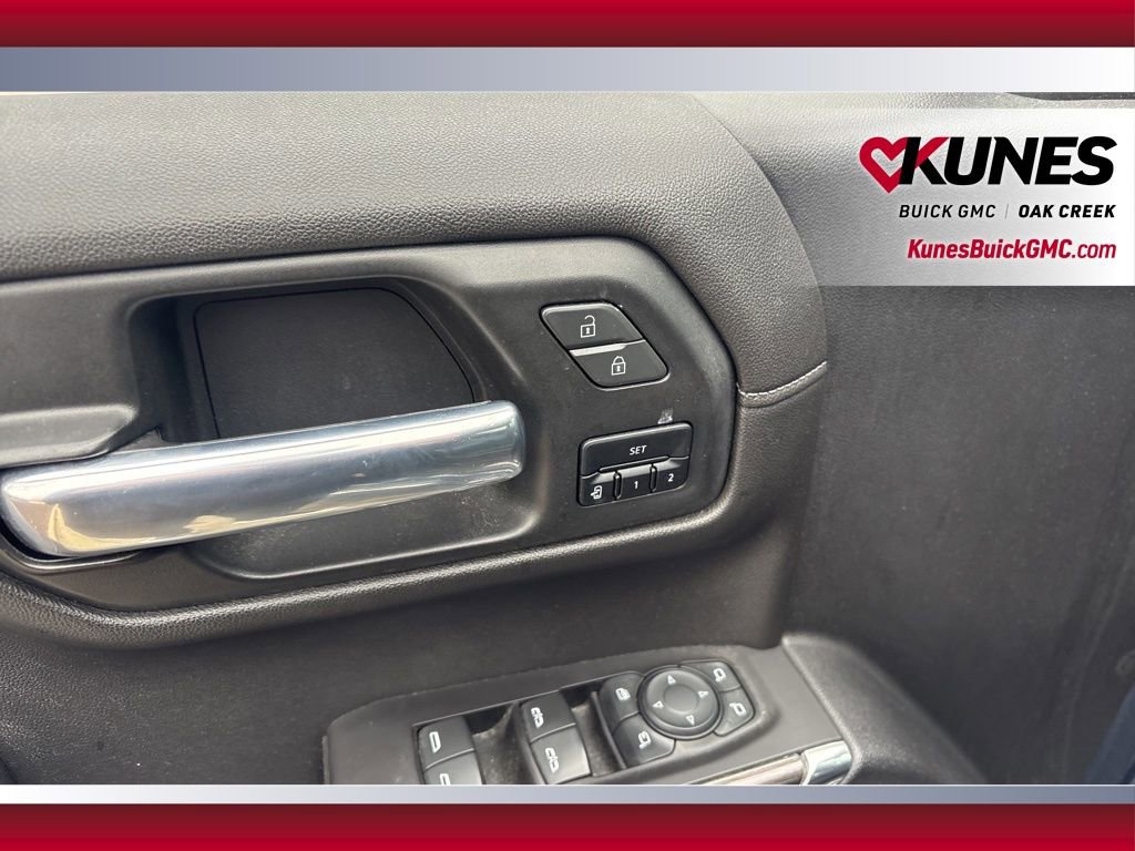 Used 2020 Chevrolet Silverado 1500 LTZ w/ LTZ Premium Package image 11