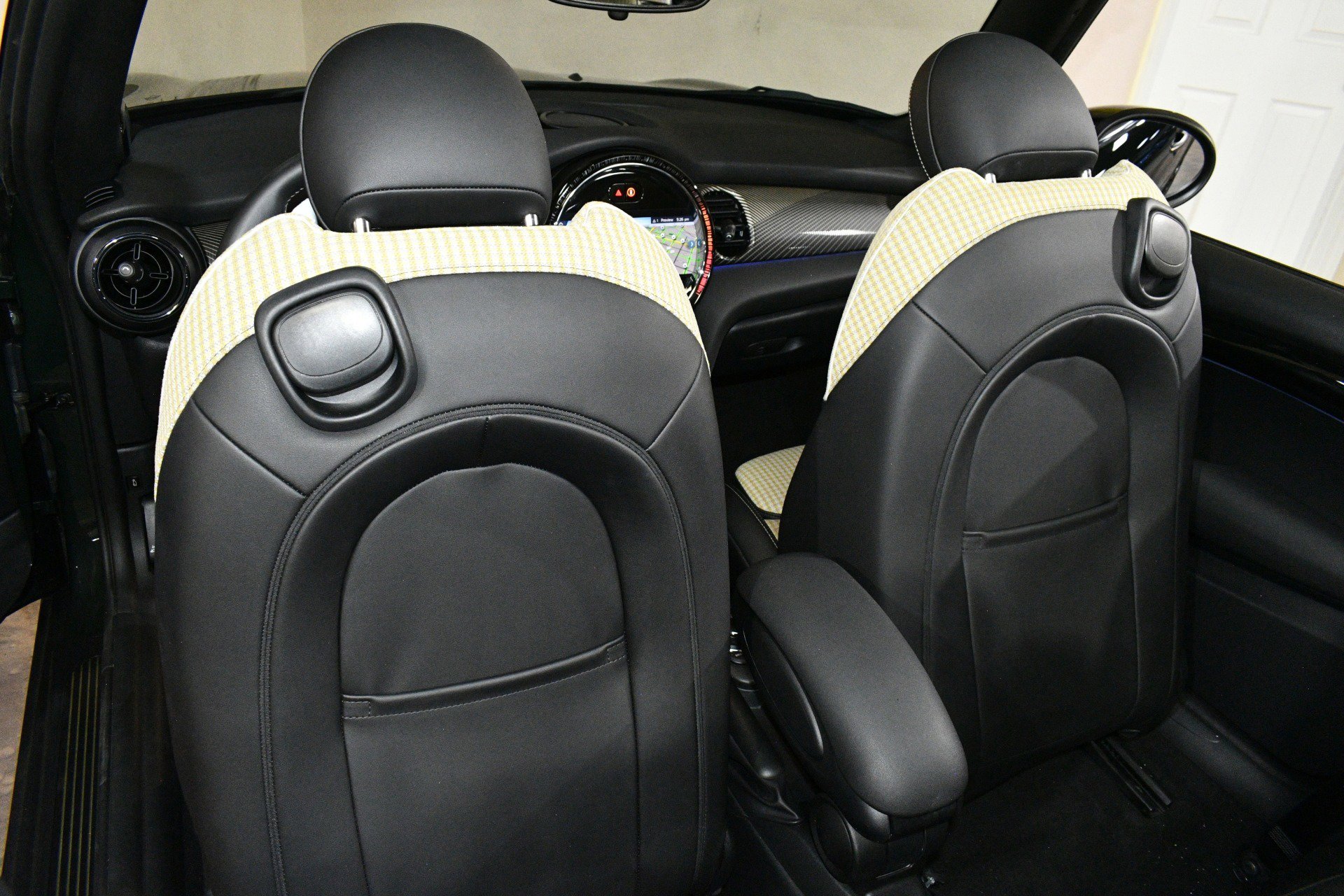 Used 2023 MINI Cooper S w/ MINI Resolute Edition image 15