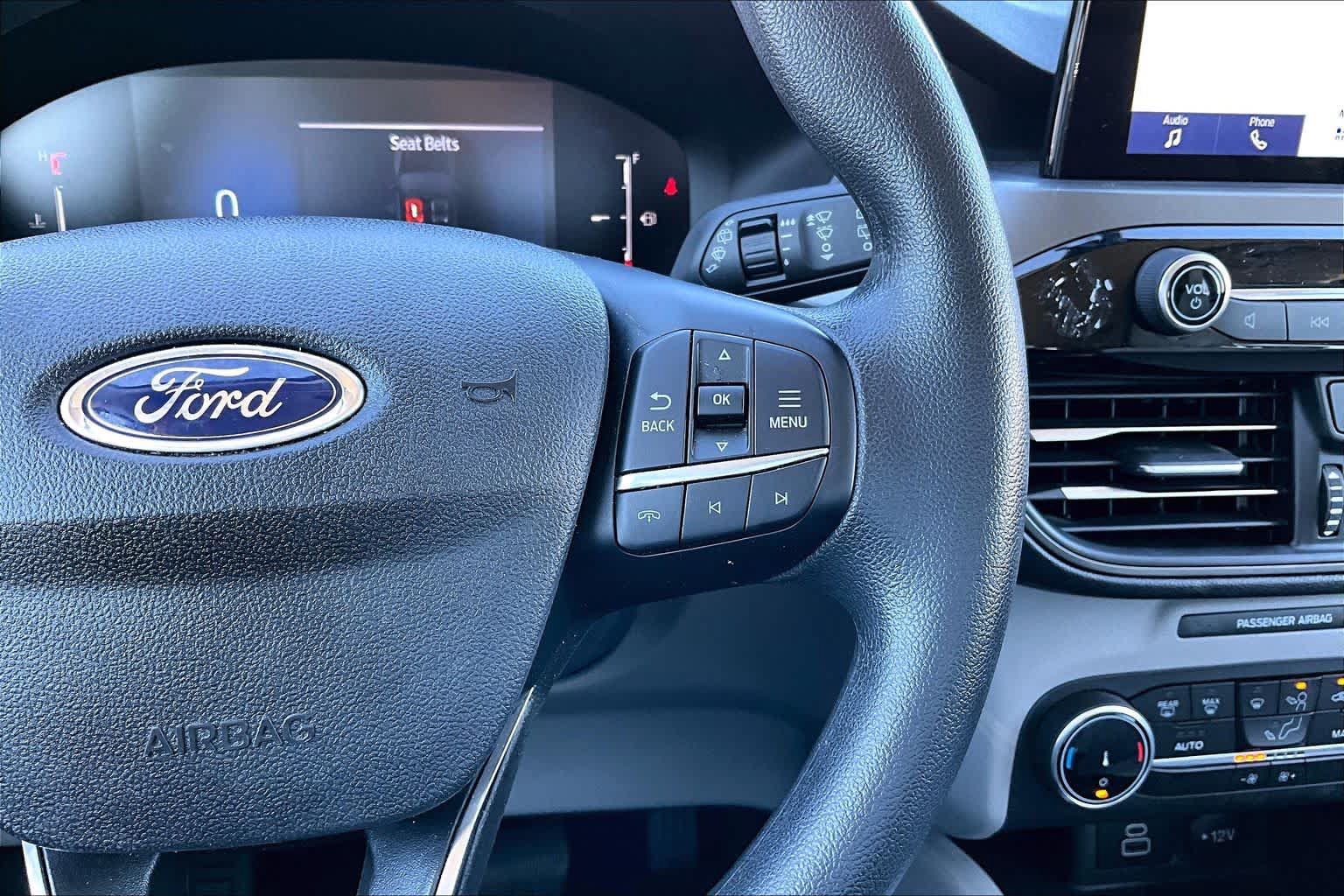 Used 2025 Ford Escape Active AWD/4WD image 44
