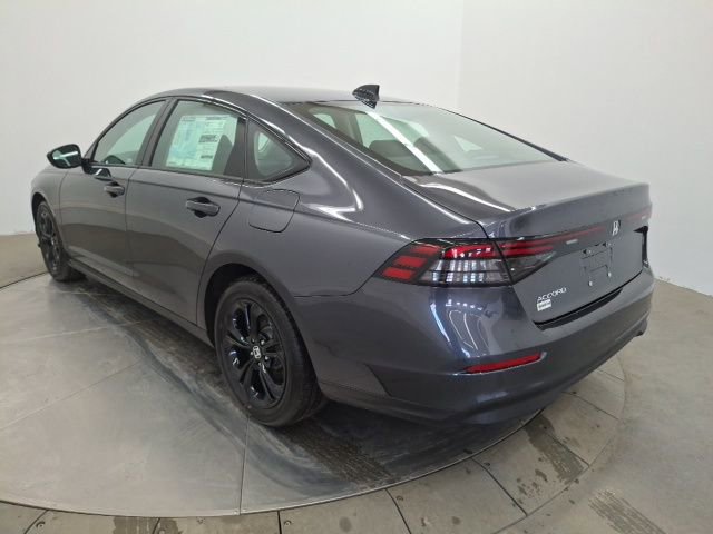 New 2025 Honda Accord SE image 5