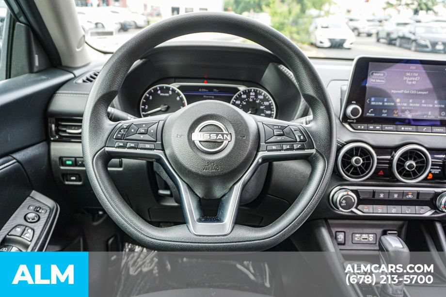 Used 2024 Nissan Sentra SV FWD image 27