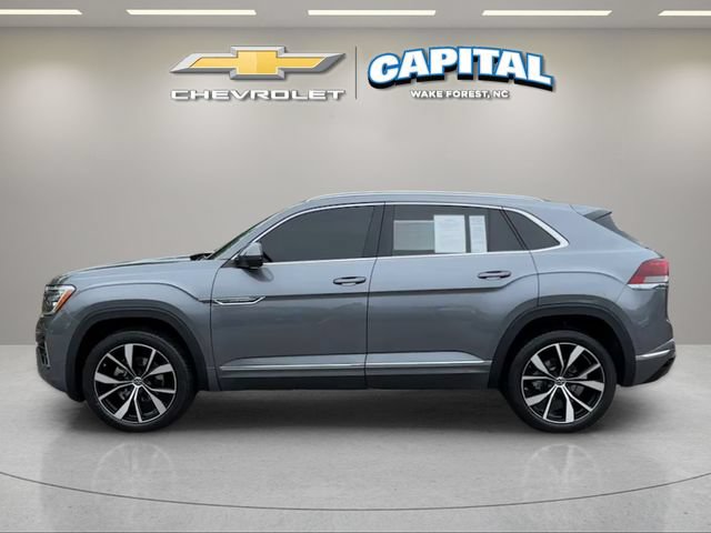 Used 2024 Volkswagen Atlas Cross Sport SEL Premium R-Line AWD/4WD image 2