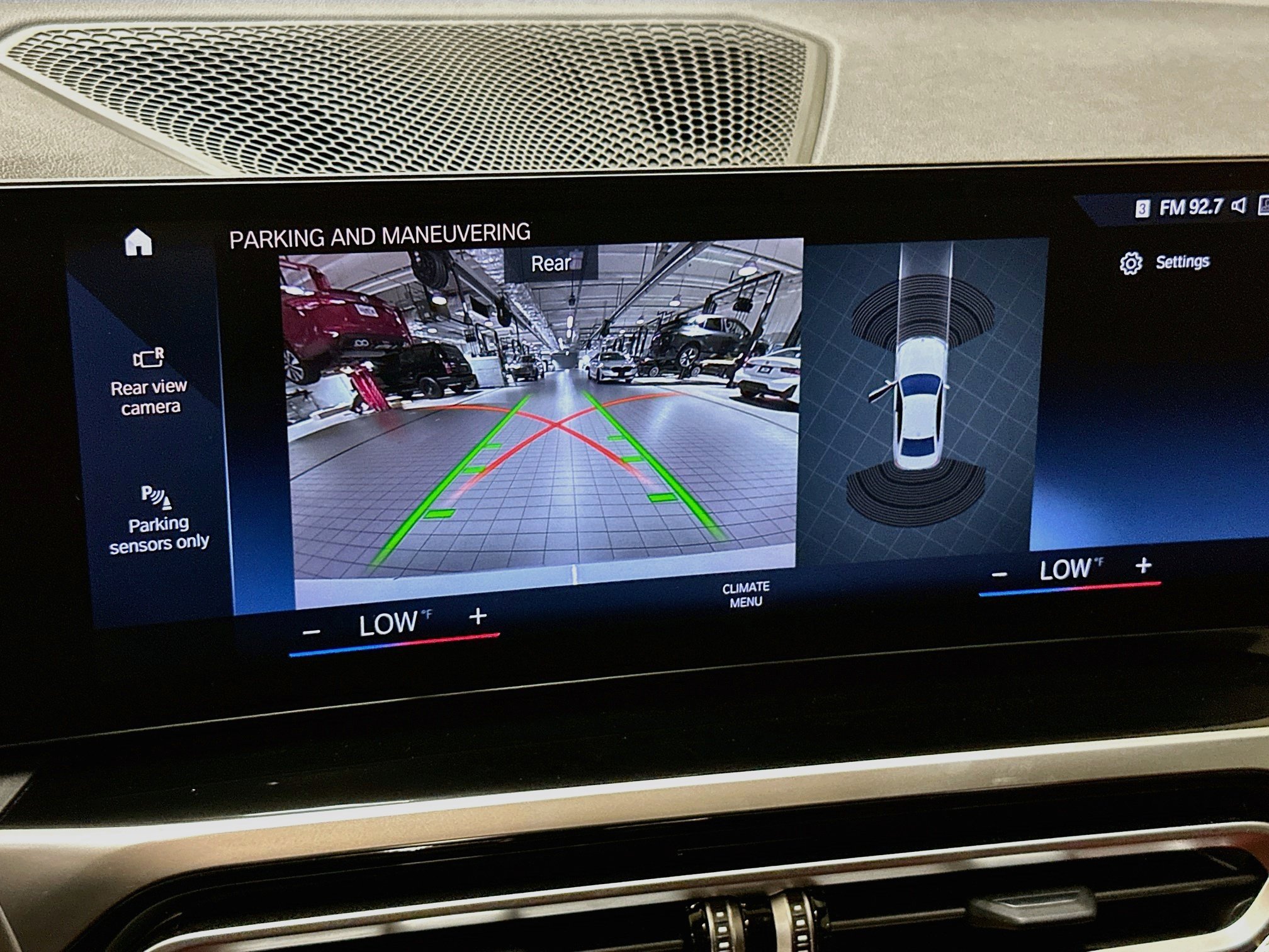 Used 2024 BMW 330i Sedan w/ Premium Package RWD image 14