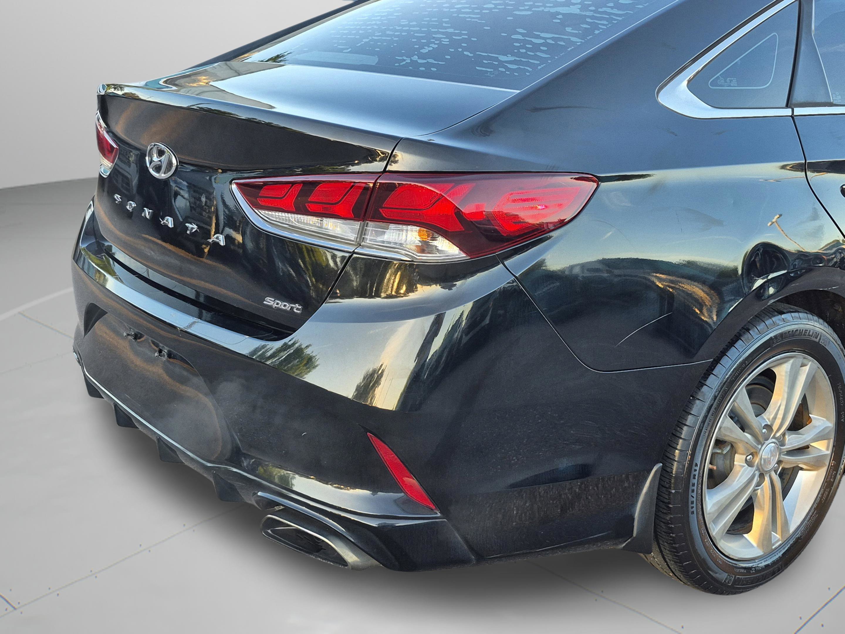 Used 2019 Hyundai Sonata Sport w/ Tech Package 03 FWD image 34