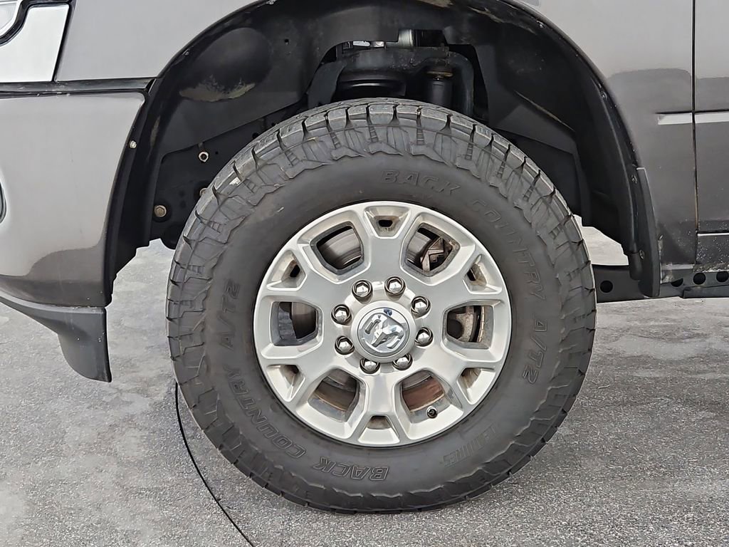 Used 2024 RAM 2500 Laramie image 39