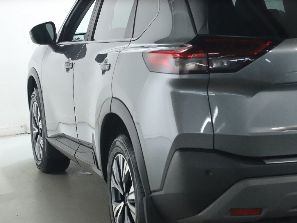 Certified 2023 Nissan Rogue SV AWD/4WD image 43