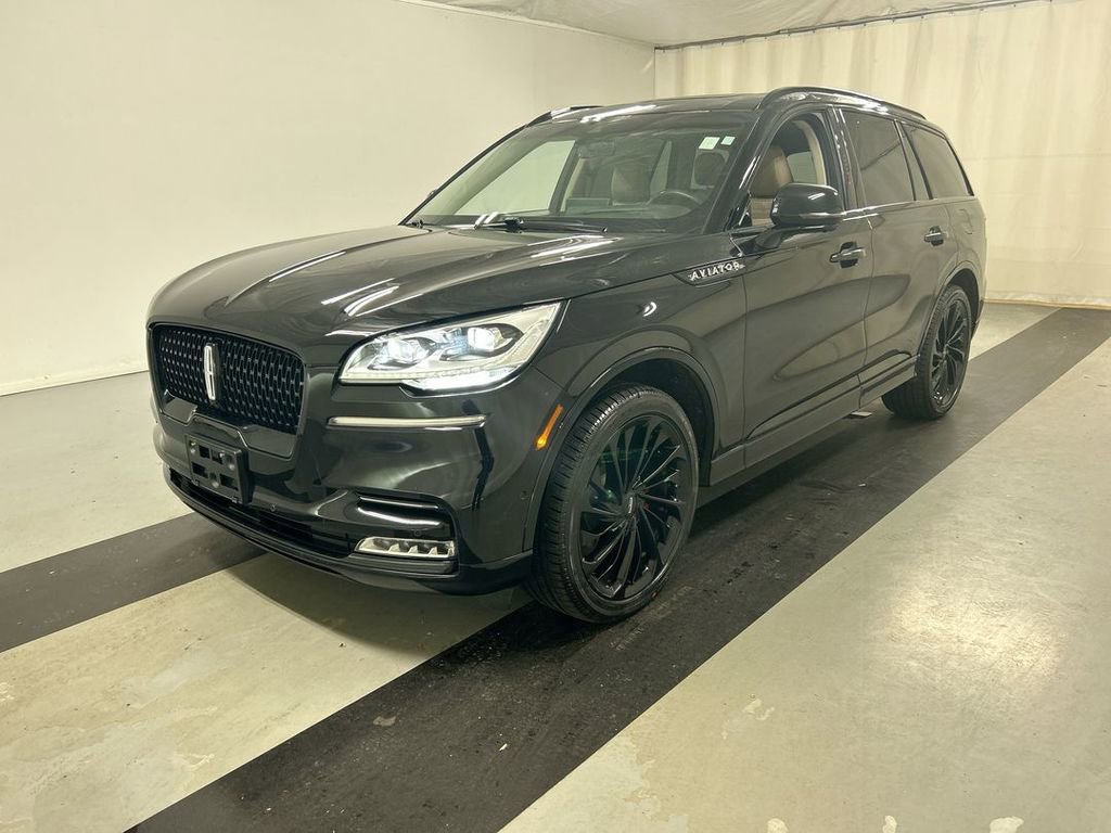 Used 2023 Lincoln Aviator Reserve w/ Equipment Group 201A image 5