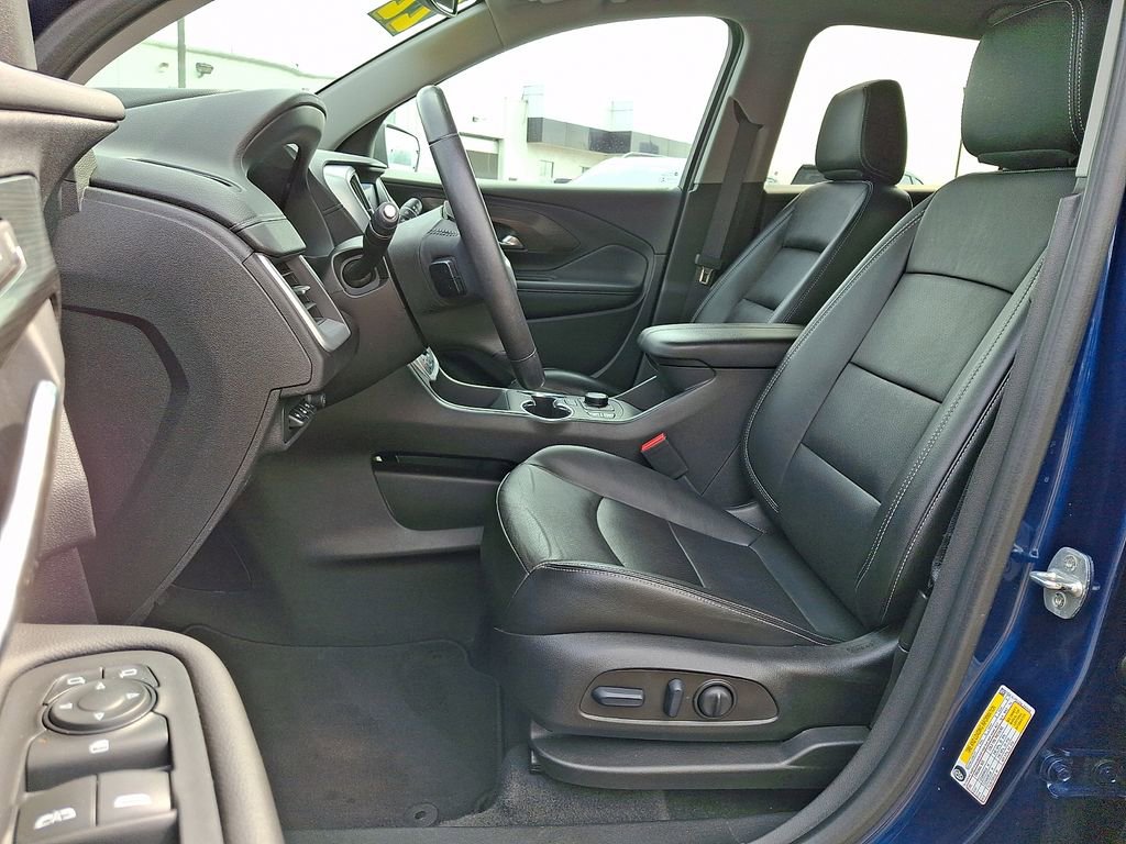 Certified 2022 GMC Terrain SLT w/ Tech Package image 13