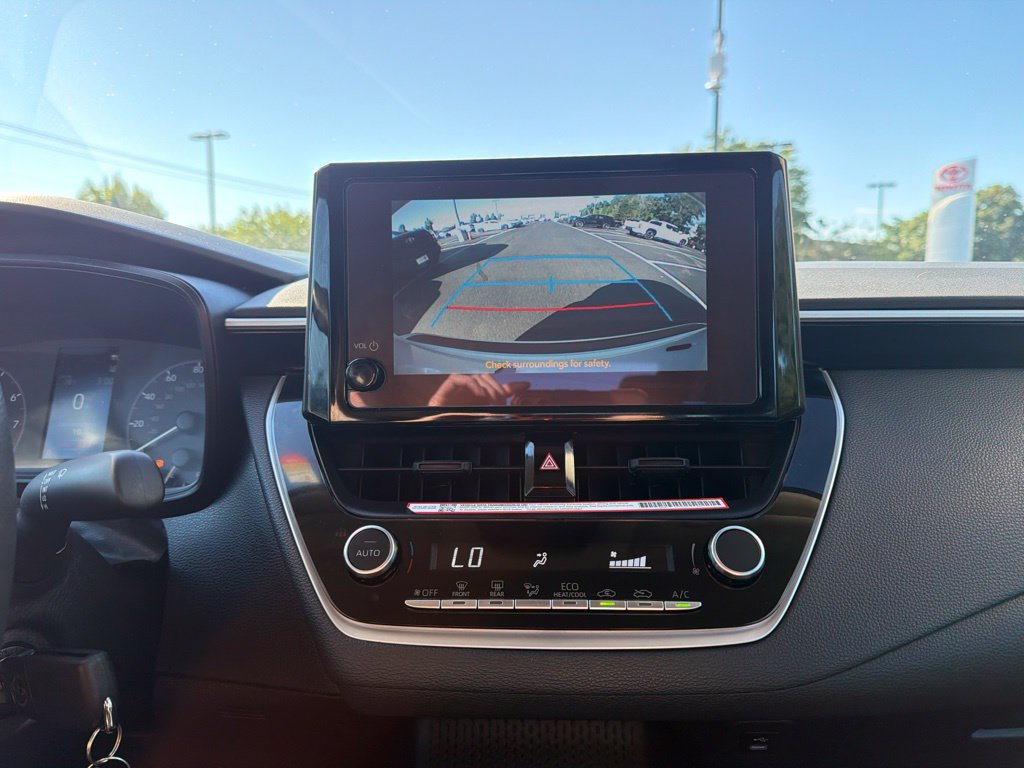 Certified 2025 Toyota Corolla LE FWD image 23