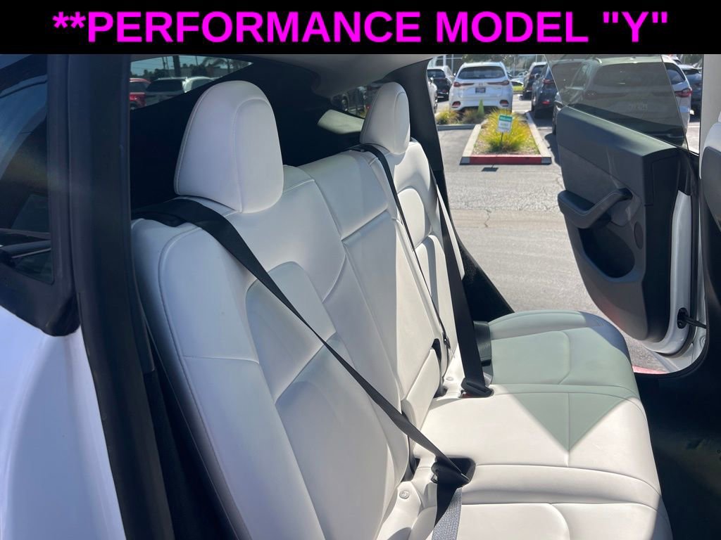 Used 2023 Tesla Model Y Performance image 49