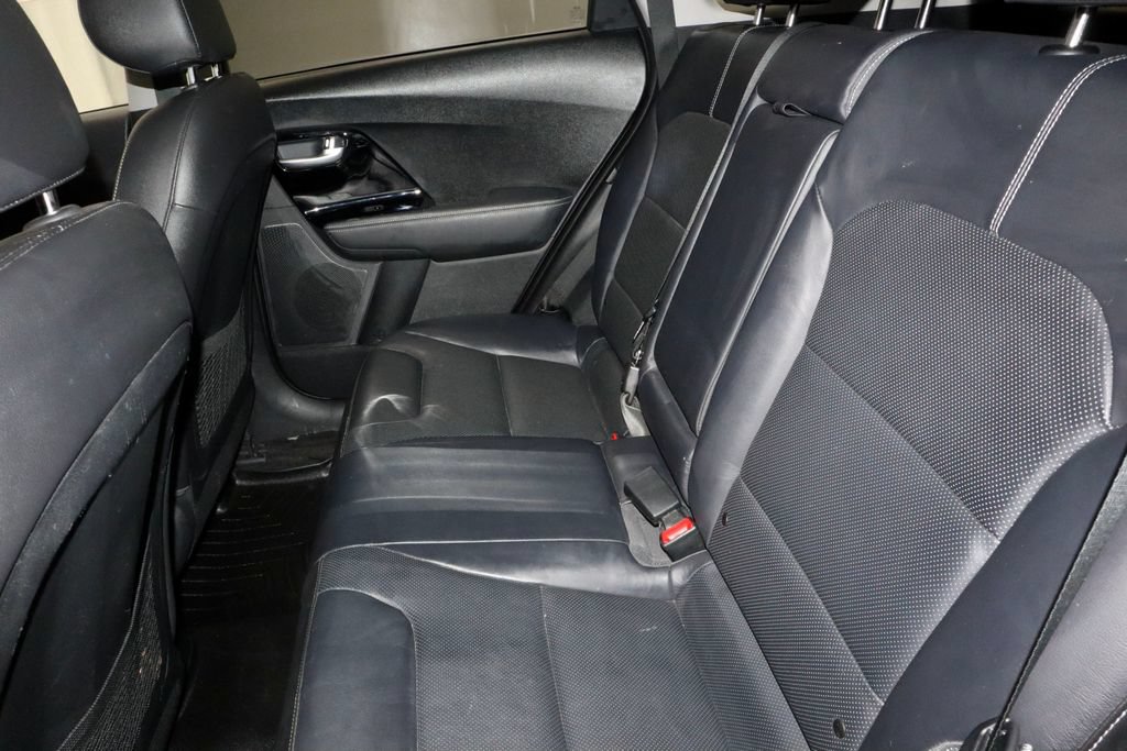Used 2018 Kia Niro Touring FWD image 22