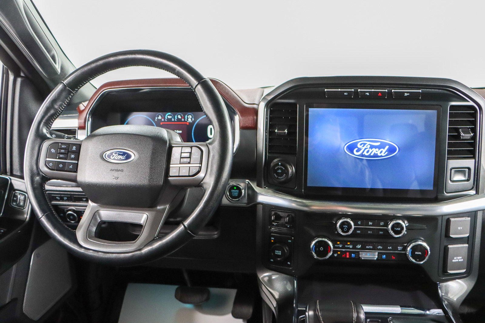 Used 2022 Ford F150 Lariat w/ Equipment Group 502A High image 19