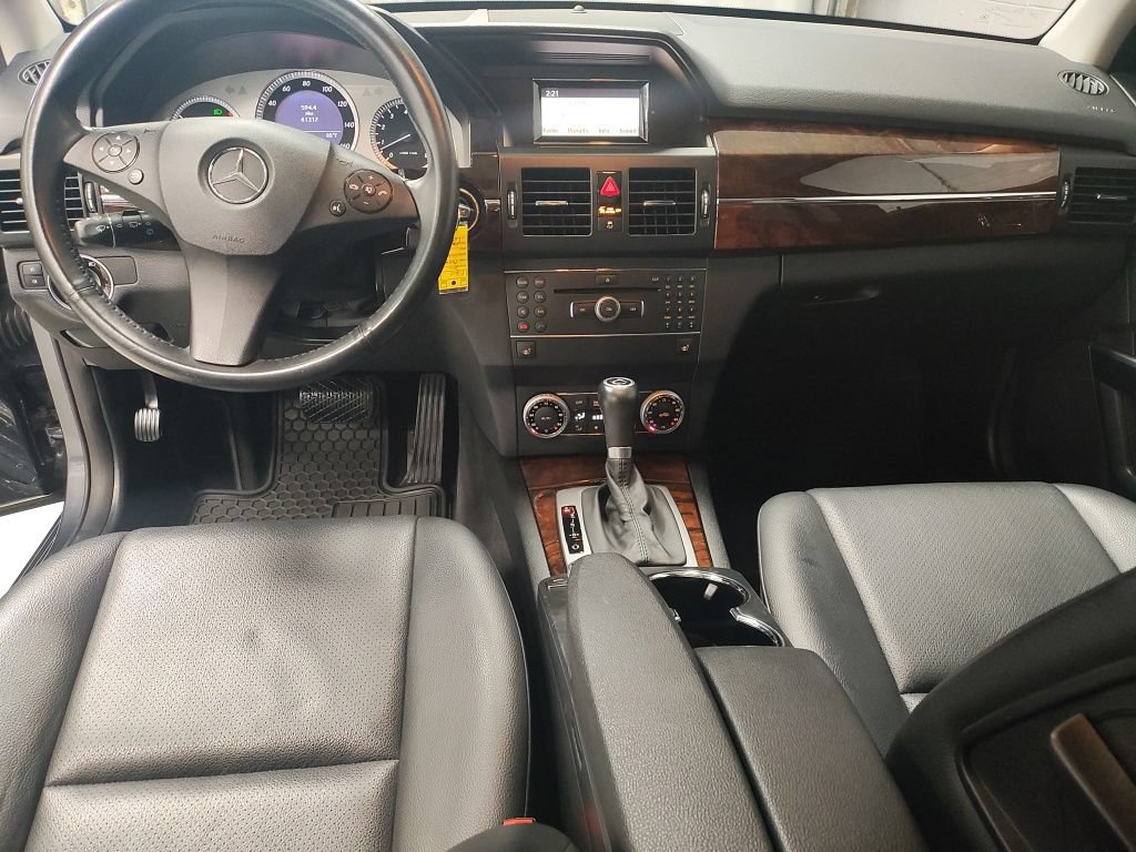 Used 2011 Mercedes-Benz GLK 350 4MATIC image 31