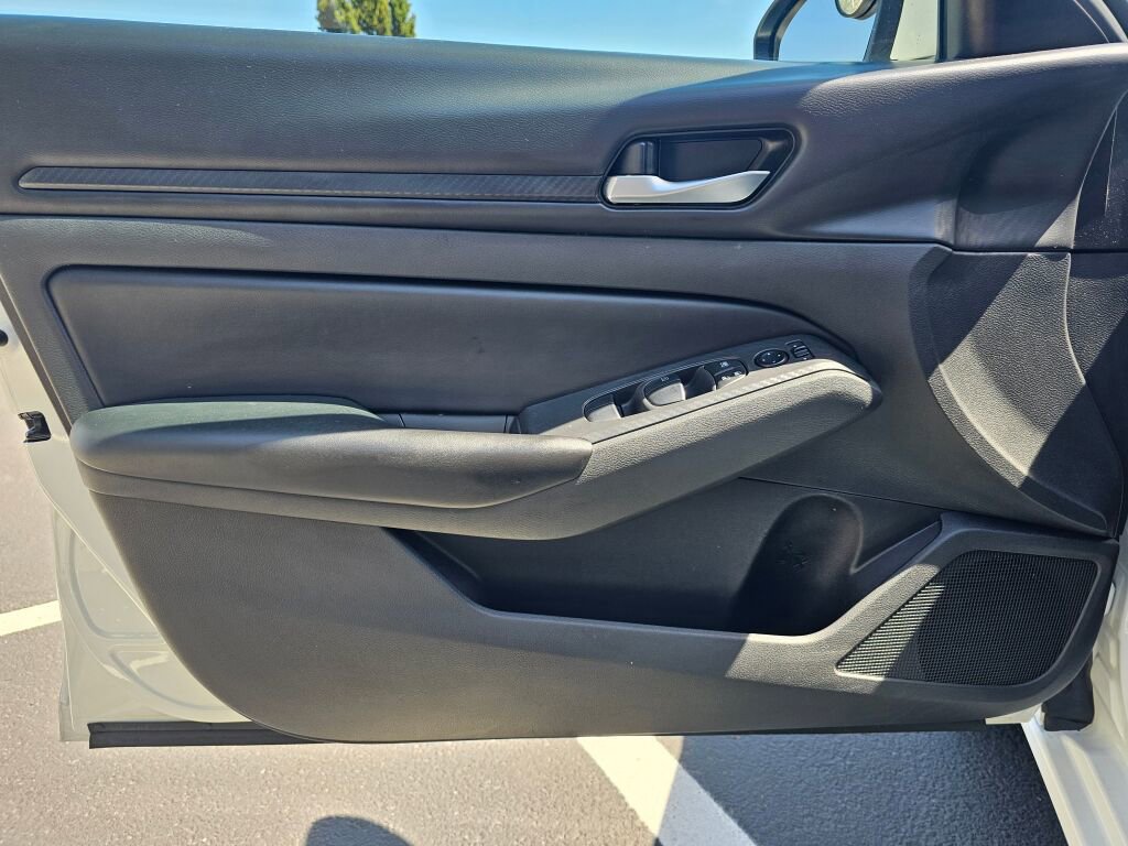 Used 2021 Nissan Altima 2.5 S FWD image 19
