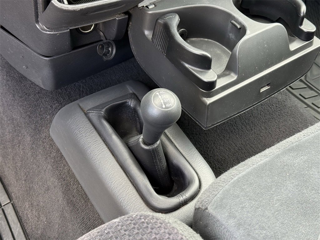 Used 2004 Dodge Ram 1500 Truck SLT w/ Sport Appearance Group image 25