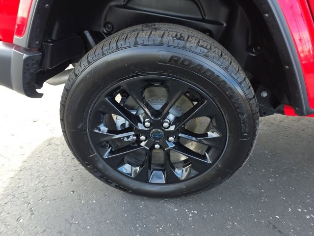 Used 2025 Jeep Wrangler Unlimited Sahara w/ Safety Group image 57