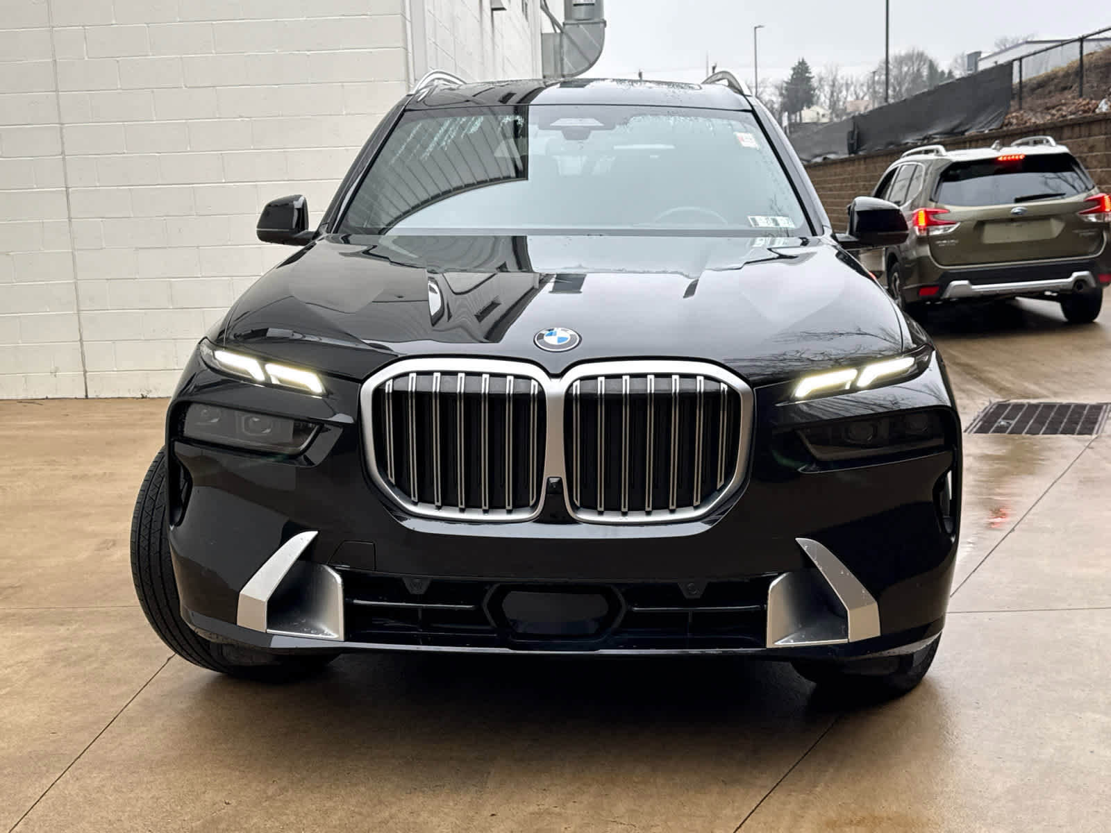 Certified 2026 BMW X7 xDrive40i AWD/4WD image 2