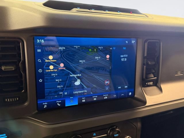 Used 2024 Ford Bronco Everglades AWD/4WD image 25