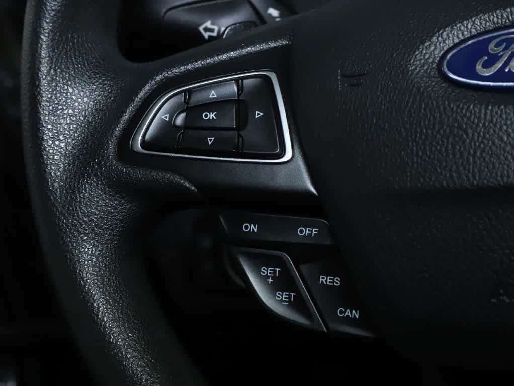 Used 2017 Ford Escape SE w/ Equipment Group 201A FWD image 24
