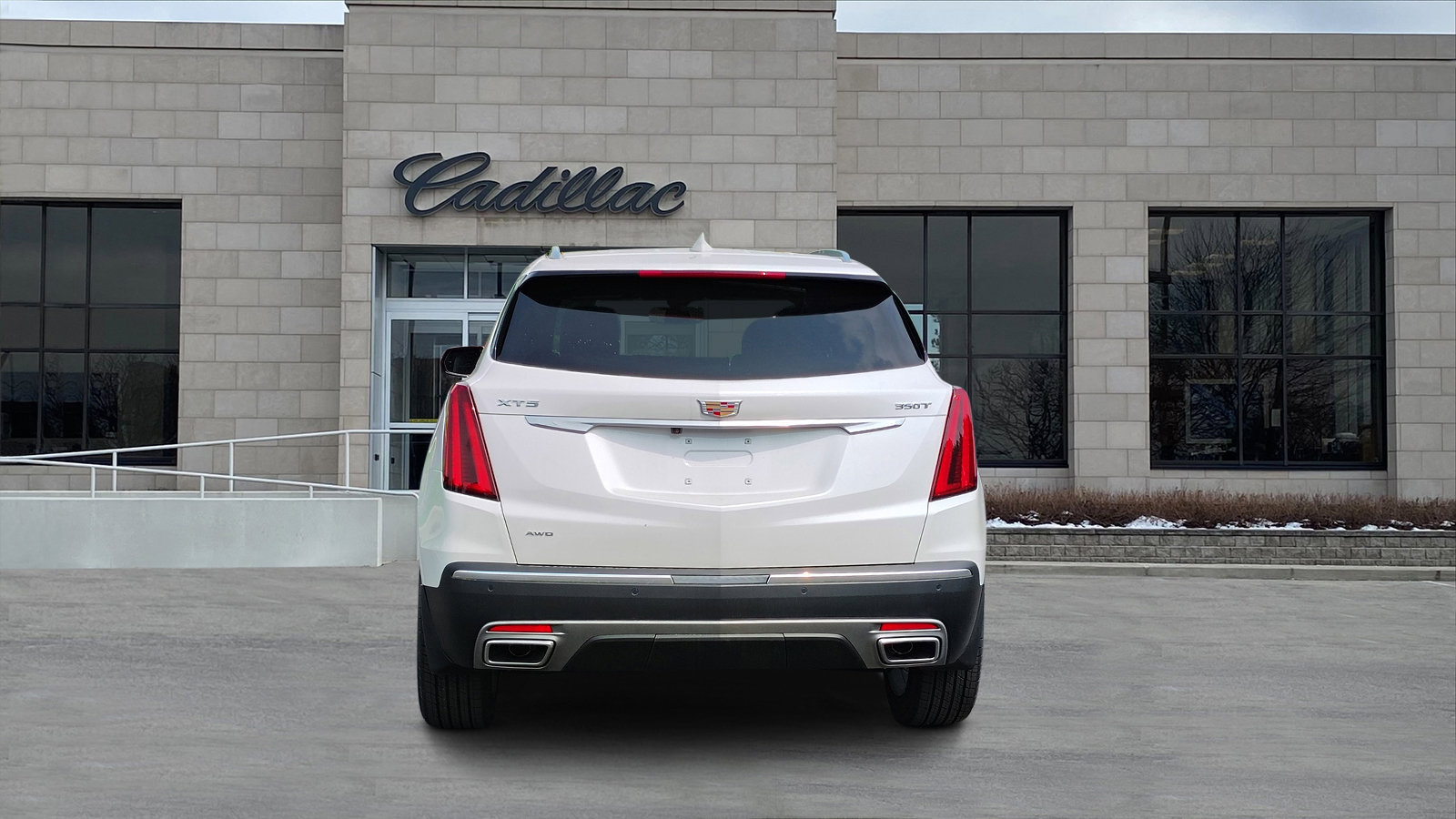 New 2025 Cadillac XT5 Premium Luxury w/ LPO, Floor Liner Package image 7
