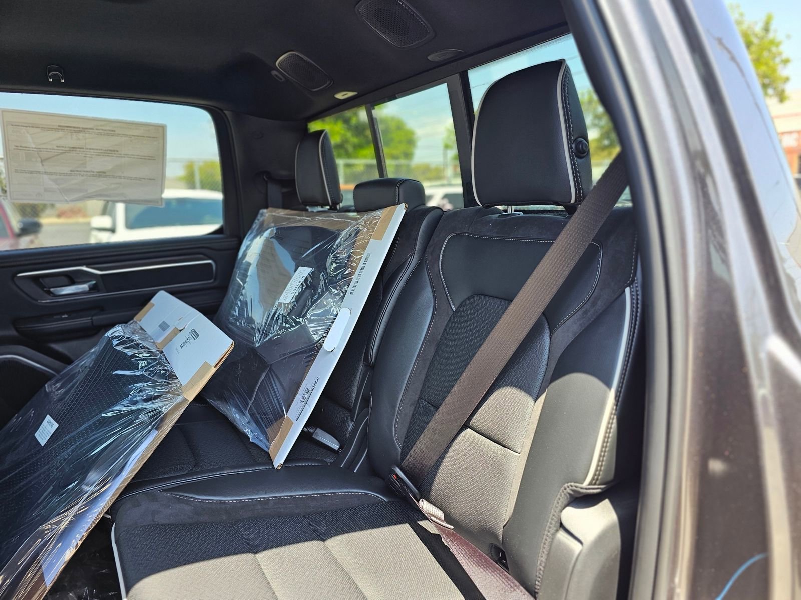 New 2026 RAM 1500 Laramie RWD image 24