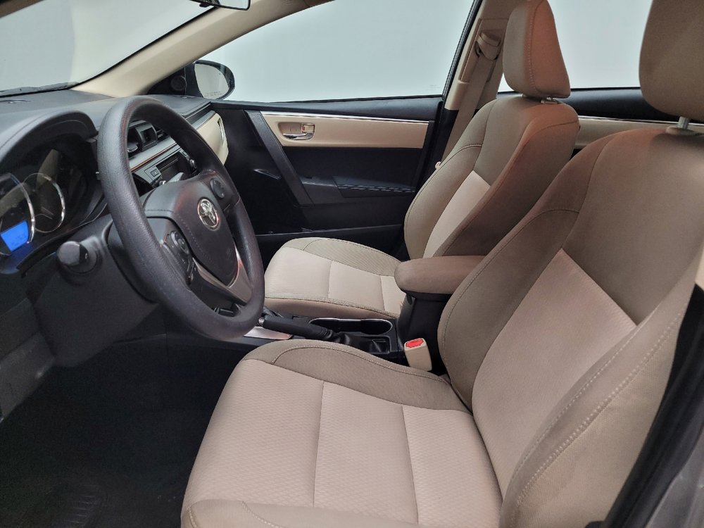 Used 2015 Toyota Corolla LE FWD image 17