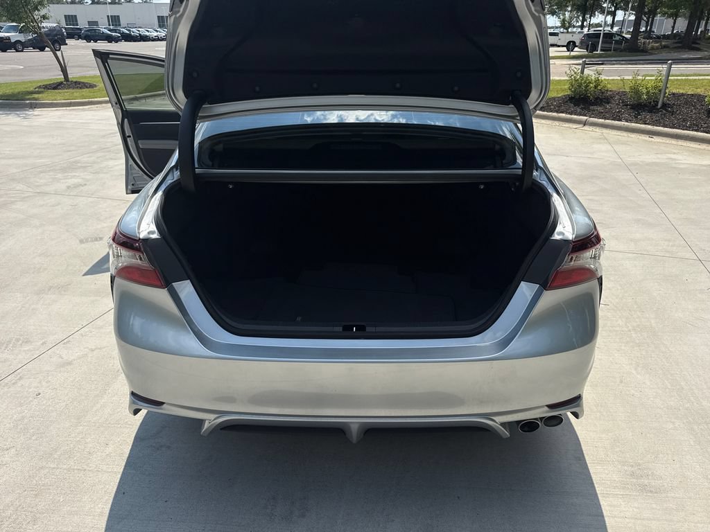 Used 2024 Toyota Camry SE FWD image 33