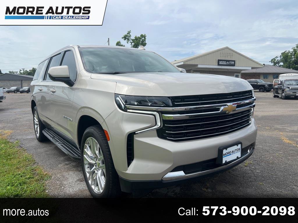 Used 2021 Chevrolet Suburban LT image 1
