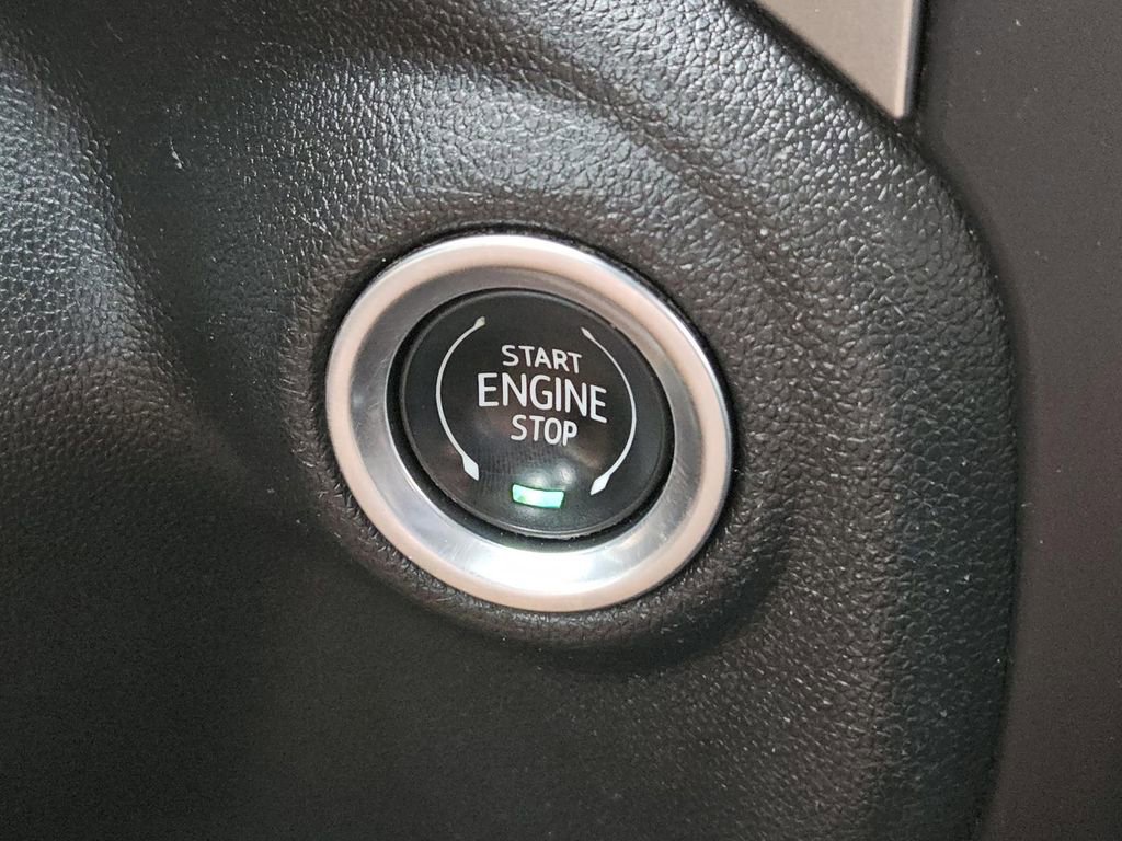 Used 2020 Chevrolet Silverado 2500 LTZ image 21