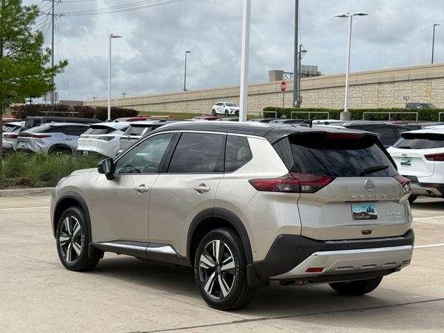 Used 2023 Nissan Rogue Platinum w/ Platinum Premium Package image 4