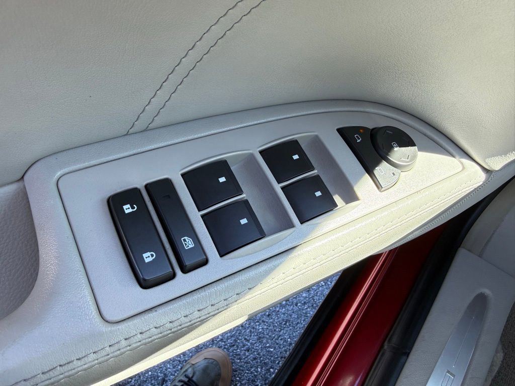 Used 2008 Buick Lucerne CXL w/ Ultra Confidence Package image 13