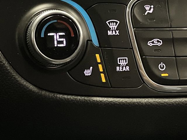 Used 2023 Chevrolet Equinox LT image 7