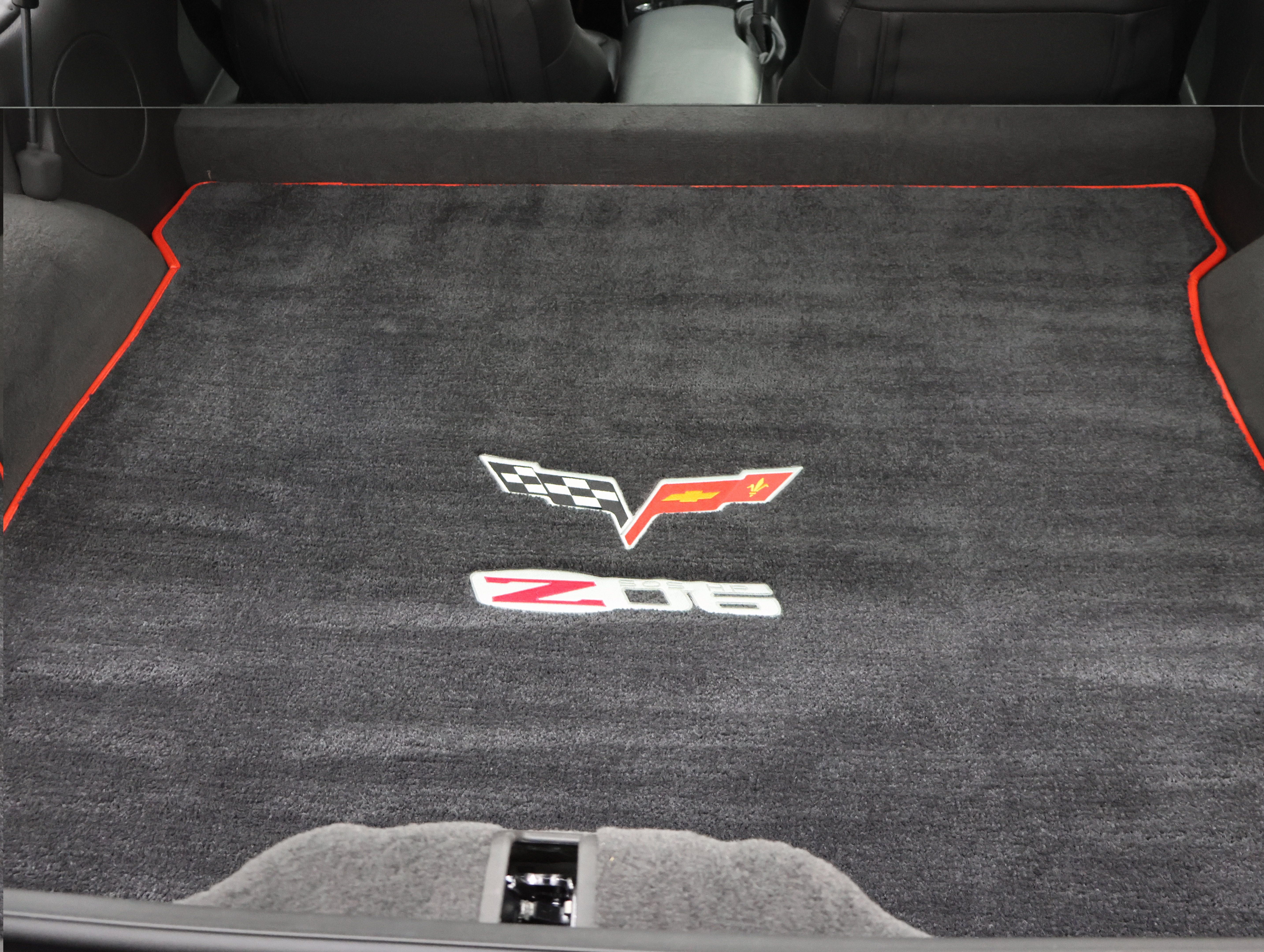 Used 2008 Chevrolet Corvette Z06 w/ Preferred Equipment Group RWD image 25