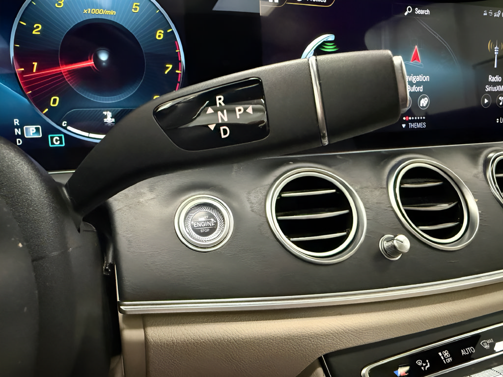 Used 2022 Mercedes-Benz E 350 Sedan image 22
