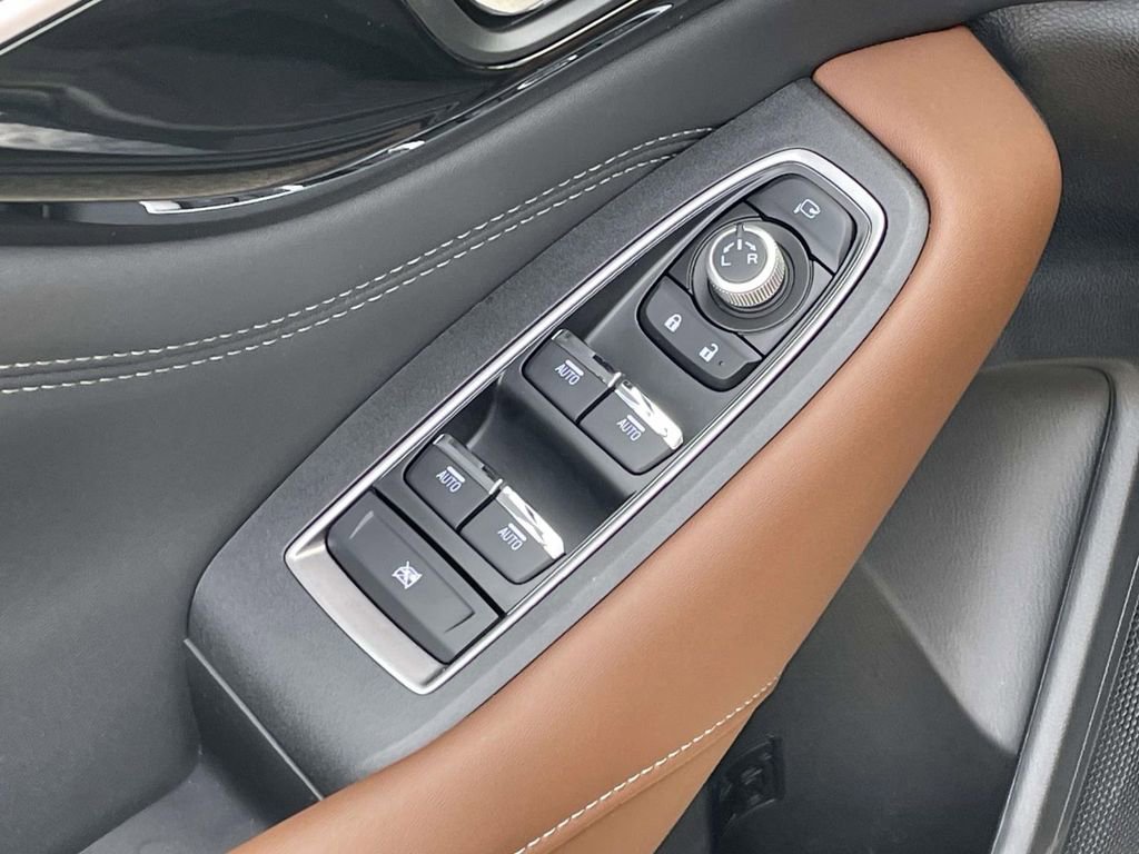 Certified 2025 Subaru Outback Touring XT w/ Tech Package 2 image 16