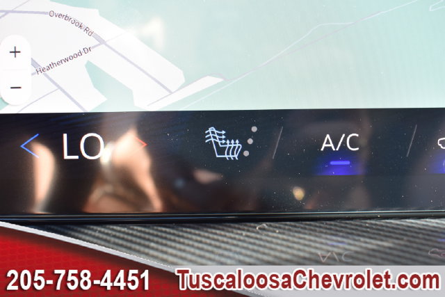 New 2027 Chevrolet Traverse Z71 w/ Driver Confidence Package AWD/4WD image 34