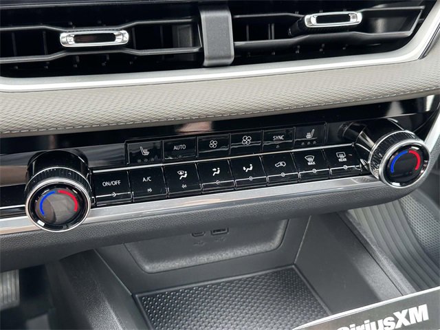 New 2026 Chevrolet Equinox LT w/ Convenience Package II image 28