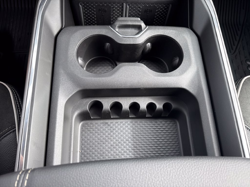 New 2027 RAM 3500 Laramie AWD/4WD image 20