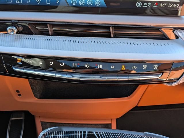 New 2026 Cadillac Optiq Luxury 2 RWD image 22